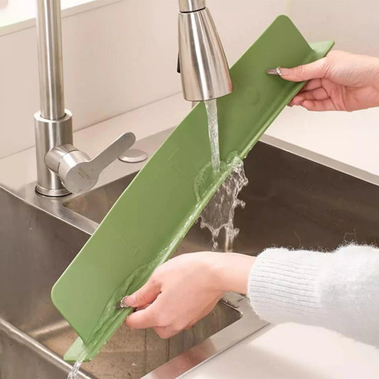 Silicone Sink Splash Guard – Waterproof Anti-Splash Stopper for UK Kitchens